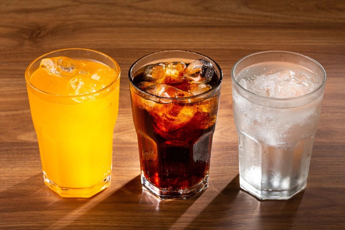 Frequent Consumption of Fizzy Drinks Linked to Increased Stroke Risk